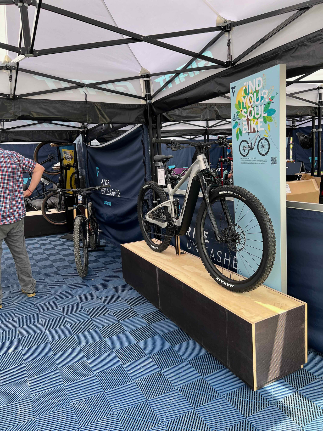 Giant Bikes